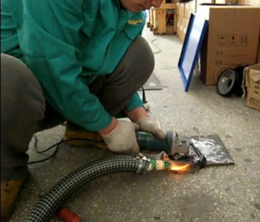 路博環保高負壓切割打磨煙塵凈化器效果演示